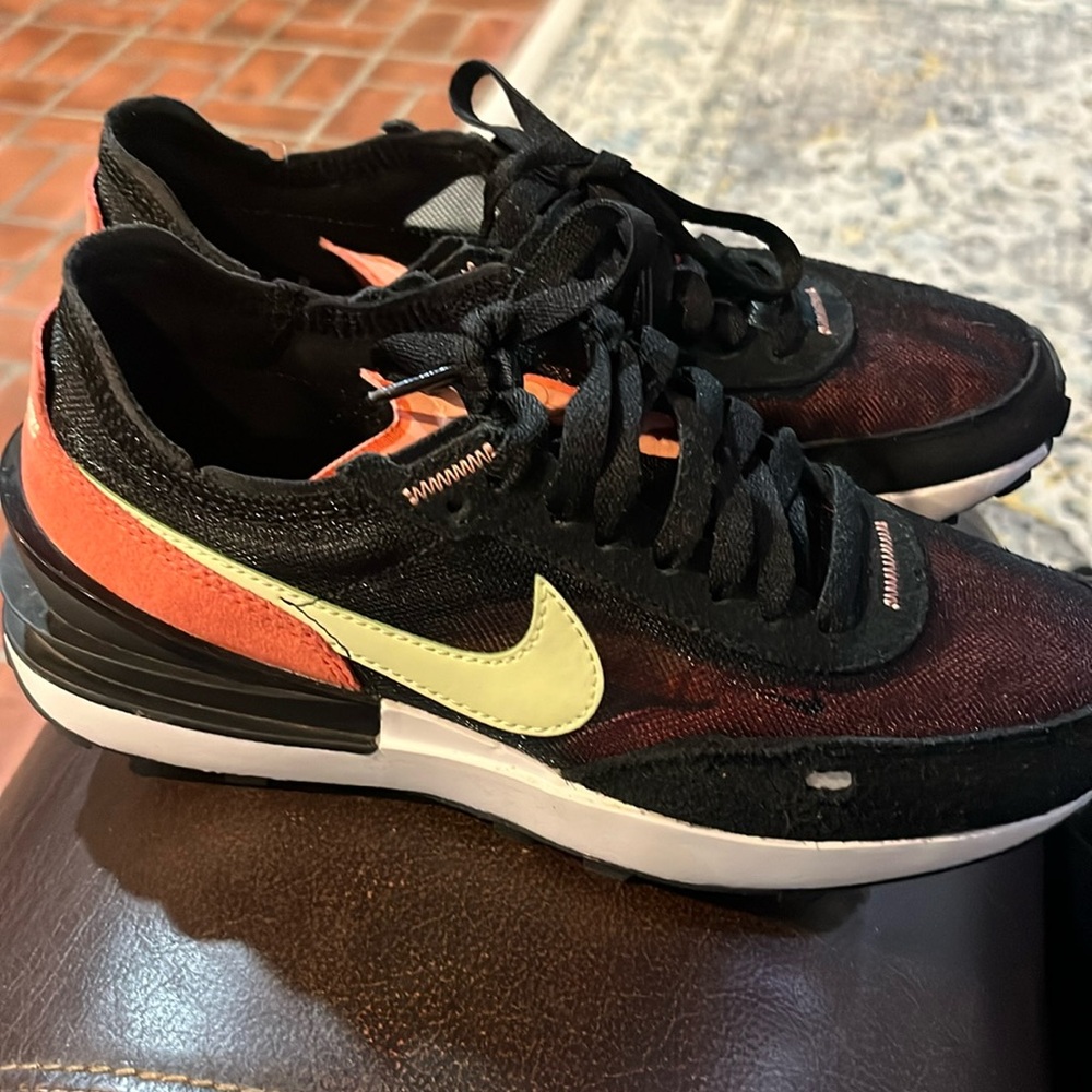 Nike Women’s Waffle One athletic shoes